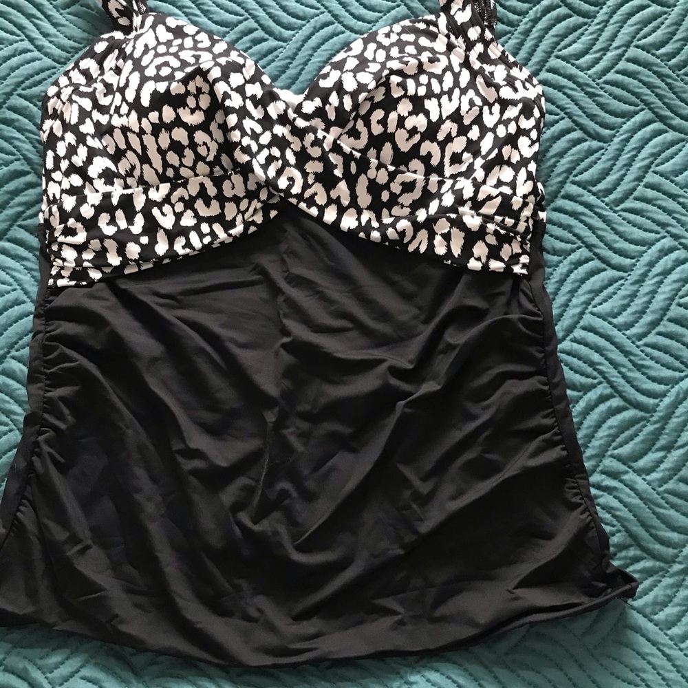 Swim suit top